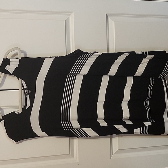 Cable & Gauge Tops - Blk/White Tank Hoodie 3XL